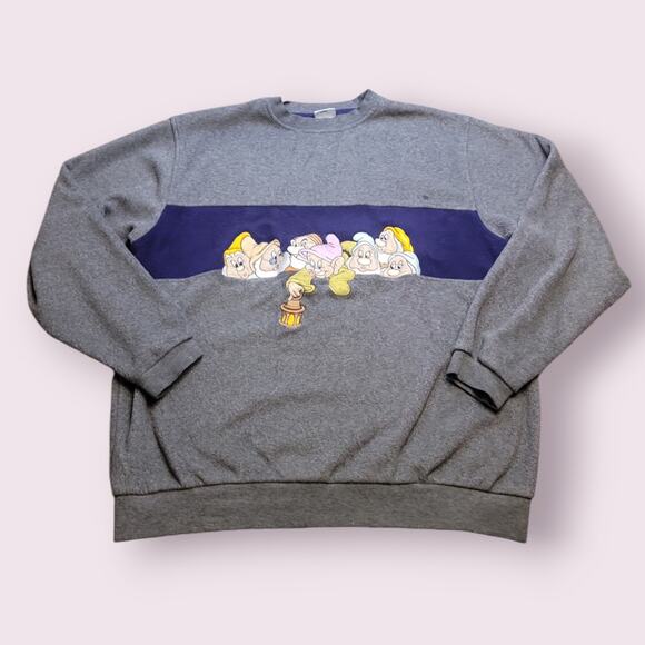 Vintage Disney Seven Dwarfs Embroidered Fleece Crewneck Sweatshirt – Size M– GVC - Picture 2 of 10